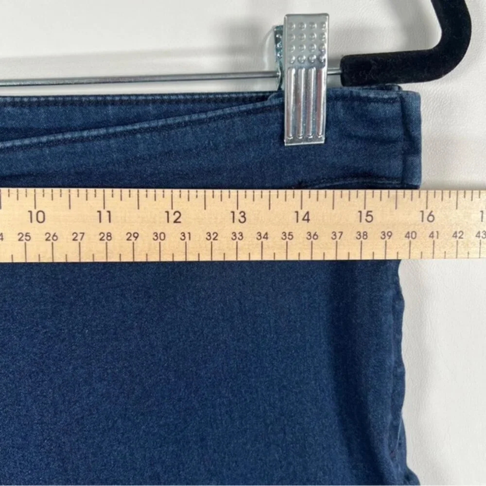 TORY BURCH Side Zip Jeans Mid Rise Style 50141244‎ Size 30